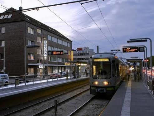 Vahrenwalder Hotel Hannover Exterior foto